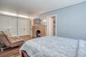 Impressive lake front home was beautifully updated, includes-Hot Tub + Game Room - Image 5