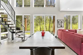Stylish Chalet & Spa Steps from Lake Memphrémagog - Image 5