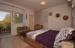 Gorgeous apartment in Podaca - Image 4