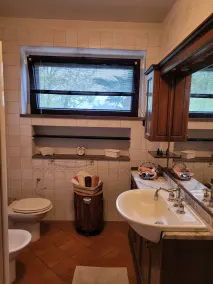 Villa Carla in Murlo, 300sqm detached villa with garden veranda and swimming pool.  - Image 4