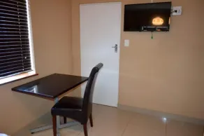 STAY-1 Lodge - Image 2