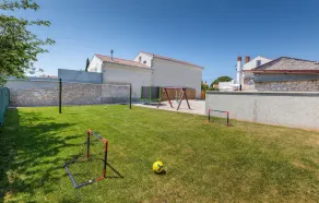 Lovely Home In Duga Uvala - Image 4