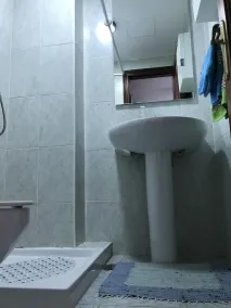 Apartamento a 50 metros del mar. Dos baños y dos dormitorios. - Image 5