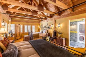 Beautiful & One-of-a-Kind Downtown Minturn Apartment. Minutes to Vail. - Image 5