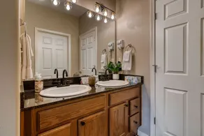 Peaceful 2 King Branson Condo for Extended Stays - Image 4
