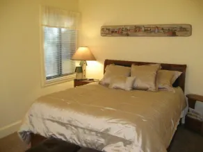 COZY SKI COTTAGE - Ski i Ski OUT - Image 3
