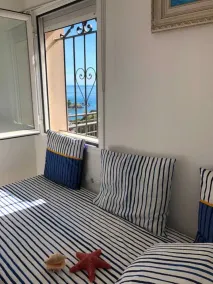 Costa Brava apartment with stunning sea view - Image 5
