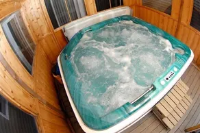 # 1 Évalué Hampton Deluxe Hampton Immobilier W / toutes les commodités de luxe, Tennis, Piscine - Image 3