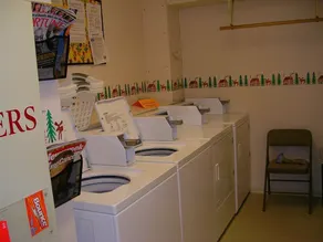 Cozy Condo Near Lifts - Image 5