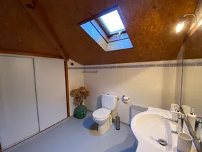 Villa 3 chambres avec parking et accès piscine - Image 3