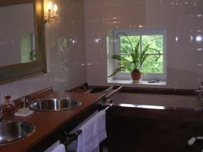 Celeiro encantador convertido com piscina no vale de Garonne em um jardim 2acre - Image 2