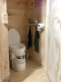 Tiny Cabin with Private Hot Tub on 100 Acres Kayaks, Canoes & Paddleboards - Image 2