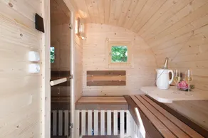 Holiday Apartment \"Eichengeflüster Kranichzimmer\" with Covered Terrace in Ströhen - Image 2