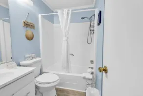 Sea Cabin Shores w Pool View and Ocean Peek - Image 3