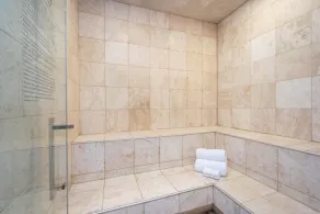 Waterfront LUXURY Guesthouse + Spa Amenities, near Martinique Beach - Image 3