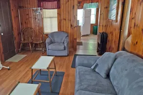 Squaw Lakefront Cottage minutes from Bank of NH Pavilion - Image 4