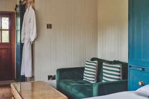 The Hangout Hut - Luxury Cottages - Image 4