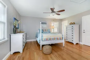 Teague Time by Seaside Vacations & Sales - Image 5