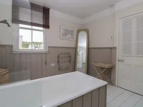 LOOKOUT, family friendly, with a garden in Mousehole - Image 4