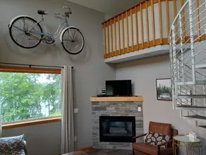 Robin's Roost - A Lofted Condo on the Wisconsin River - Image 2