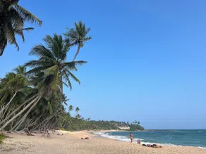 Into The Blue - Walk to 3 beaches & surf - Image 5