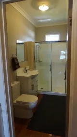 Nana Glad's Beach Front Accommodation - Image 2