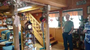 Kennedys Red Barn Inn - Image 3