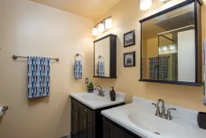 Fuldt ombygget rummelig 3 Br / 2 Ba Townhouse (8 sovepladser) ~ minutter fra himmelske - Image 5
