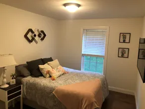 Premier Host for Cleanliness! Come Stay! - Image 5