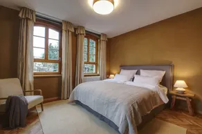 Spacious vacation apartment with 3.5 bedrooms in an old town hall - Image 4