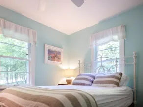 Rockledge Cottage, Cozy Private Cottage situated on a Rock Bluff overlooking Lake Michigan - Image 3