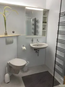 \"Small & Fine\" o apartamento confortavelmente mobilado na barragem - Image 4