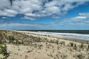 Walk to Dewey Beach: Bright Condo w/ Balcony! - Image 4