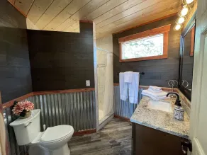 2-bedroom vacation home near Mark Twain National Forest - Image 2