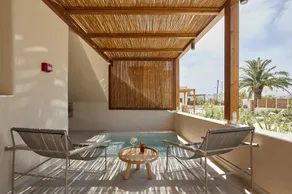 Apricus Suites - Image 3