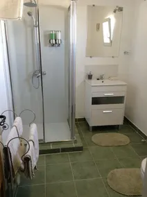 1 Schlafzimmer Selbstversorger neue private Dachterrasse - Image 3
