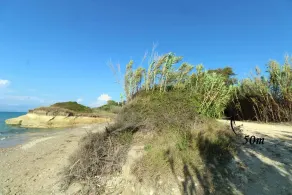 Katomeris Beach House - Image 4