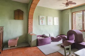 Podere Mencoini Spacious Tuscan Villa with Private Pool & Olive Grove near Siena - Image 2