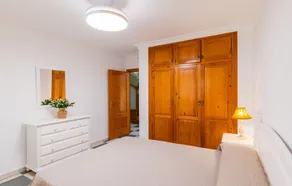 Amazing Home In Urbanización La Sima - Image 4