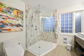 Beachside Living Cherry Point by EMR Vacation Rentals - Image 4