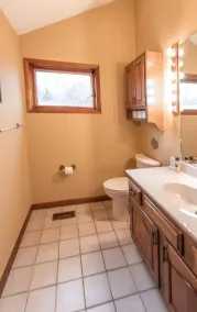 Spacious hunting lodge hideaway with stunning views and Private River Access - Image 5