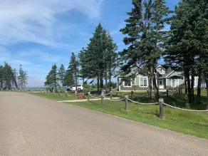 Waterfront Luxury Beach House, Private Beach on South Shore, open all year - Image 3