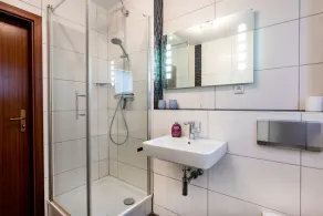 Haus Zeitlos - Beautiful detached vacation home with furnished south-facing terrace and - Image 3