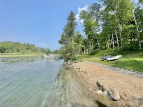 Relax and recharge! Cabin on a tranquil bay on Deer Lake is a perfect get away! - Image 4