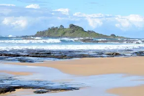 Sleeps 11. All linen and towels provided. Pets welcome. Lovely house. - Image 5