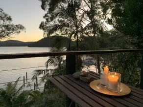 Riverside retreat - Image 4