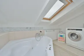 Ferienwohnung in Luxus Villa mit Pool, 4/5 Zimm. 6 Per - Image 4