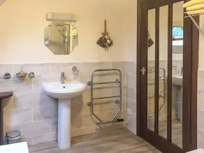 2 chambres à coucher à Dalbeattie - Image 2