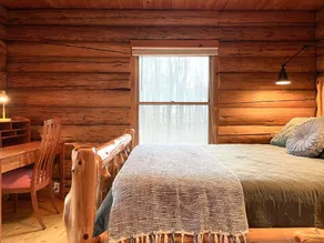 Hidden Log Cabin Hot Tub Ping Pong Family - Image 5