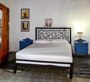 Traditional one bedroom village home - Image 4